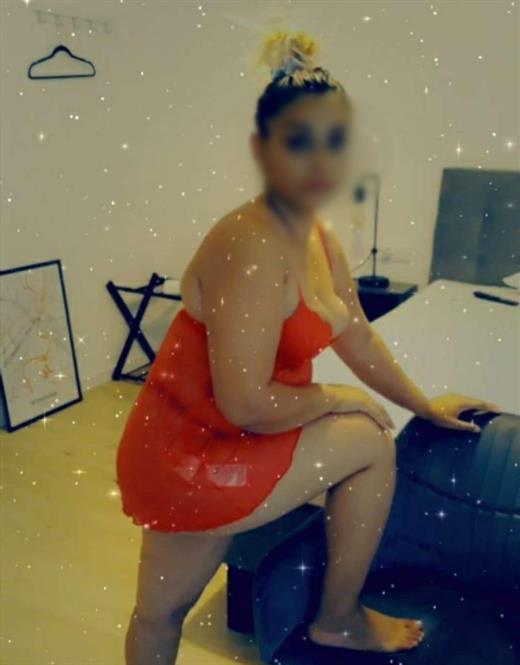 Tallat, escort in Đakovo id 979